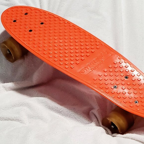(SOLD ON EBay) KRYPTONICS "VINTAGE" 1965- "TORPEDO" SKATEBOARD (22.5" X 6") - Picture 15 of 16